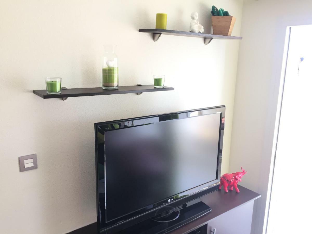 Apartment Erisa ตอร์เรโมลิโนส ภายนอก รูปภาพ