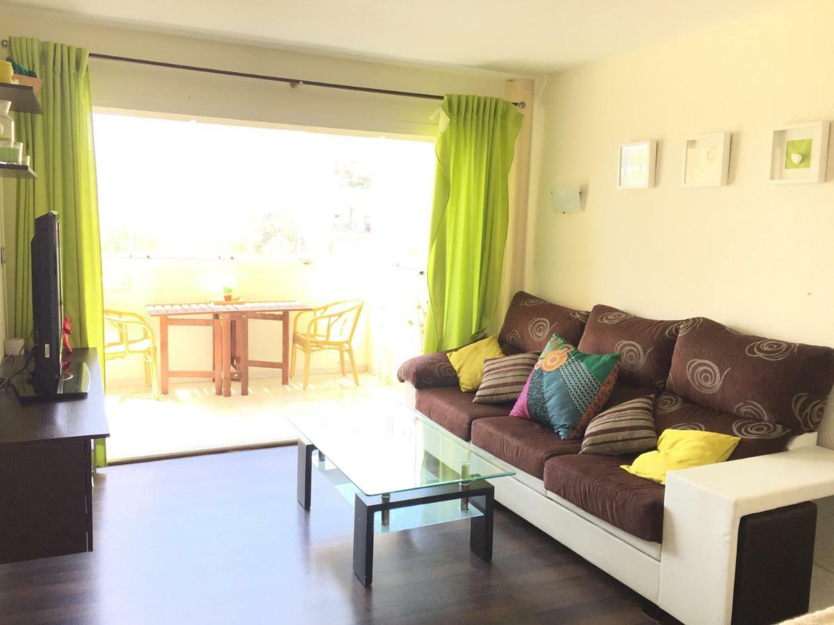 Apartment Erisa ตอร์เรโมลิโนส ภายนอก รูปภาพ