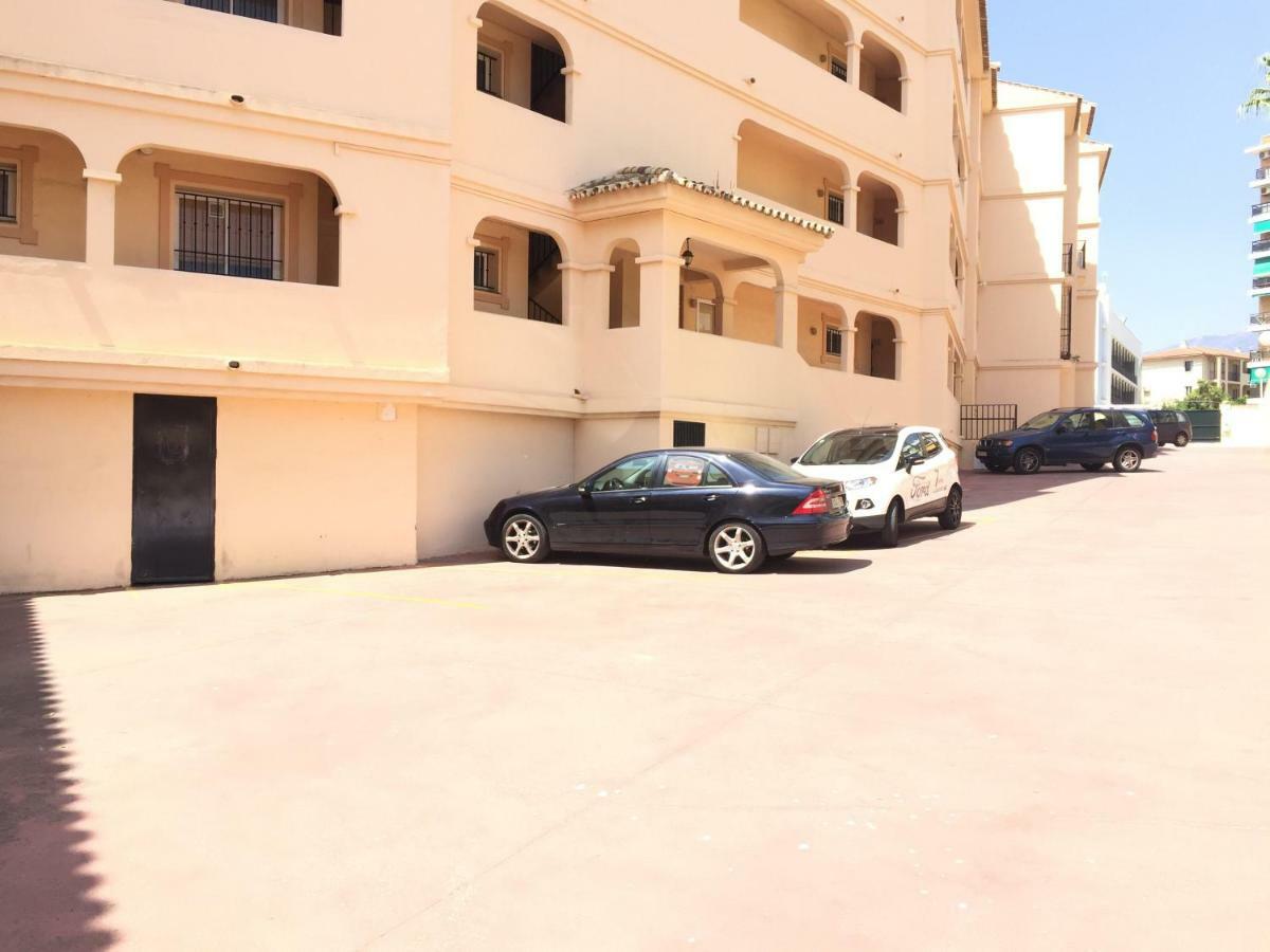 Apartment Erisa ตอร์เรโมลิโนส ภายนอก รูปภาพ
