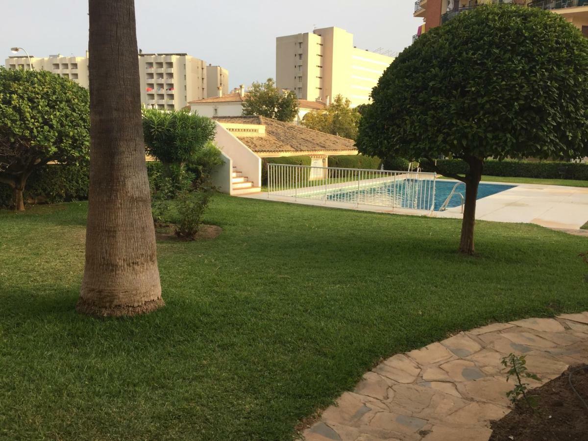 Apartment Erisa ตอร์เรโมลิโนส ภายนอก รูปภาพ